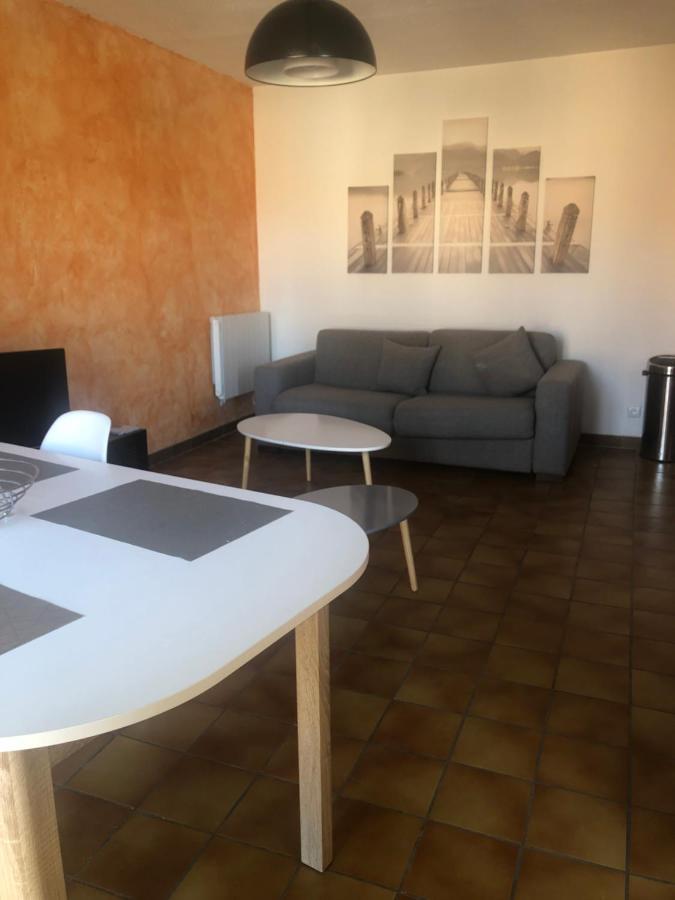 Appartement 4 Personnes Vue Mer Carqueiranne Buitenkant foto